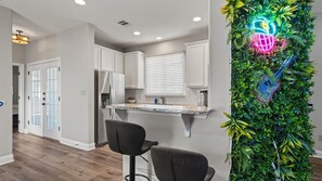 Villa (4 Bedrooms) | Interior - Upstay East Austin Retreat w Yard5min to Downtown (Austin)