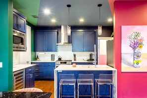 Interior - Austin 5BR House With Backyard Near Rainey St (Austin)