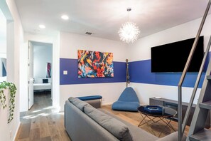 House (5 Bedrooms) | Interior - Austin Group Clubhouse 6min Walk to Rainey Street (Austin)