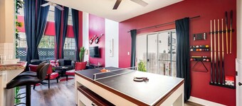 Upstay Spacious Home Duplex for Group of 17