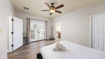 Villa (Multiple Bedrooms) | Interior