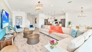 Casa (Multiple Bedrooms) | Parte interna