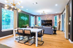 บ้านพัก (5 Bedrooms) | ภายใน