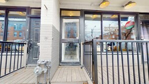 Interior - Casa Hotels: Elegant 2BR Suite in Leslieville (Toronto)