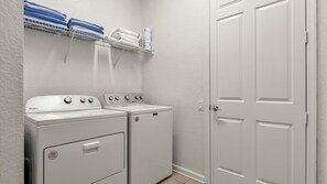 Interior - Upstay: Stunning 3BR Condo w Scenic Views & Patio (Orlando)