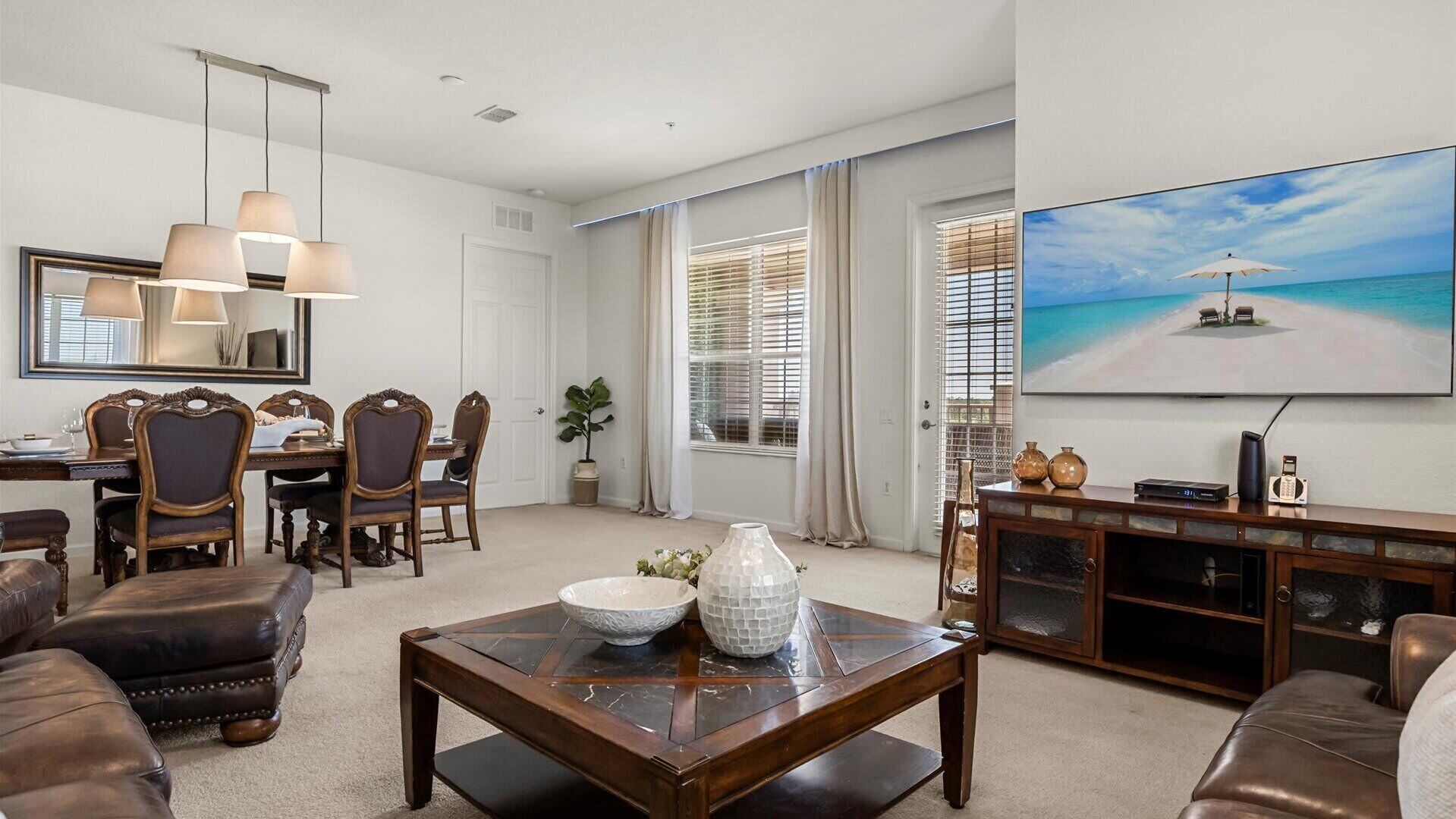 Apartment (3 Bedrooms) | Front of property