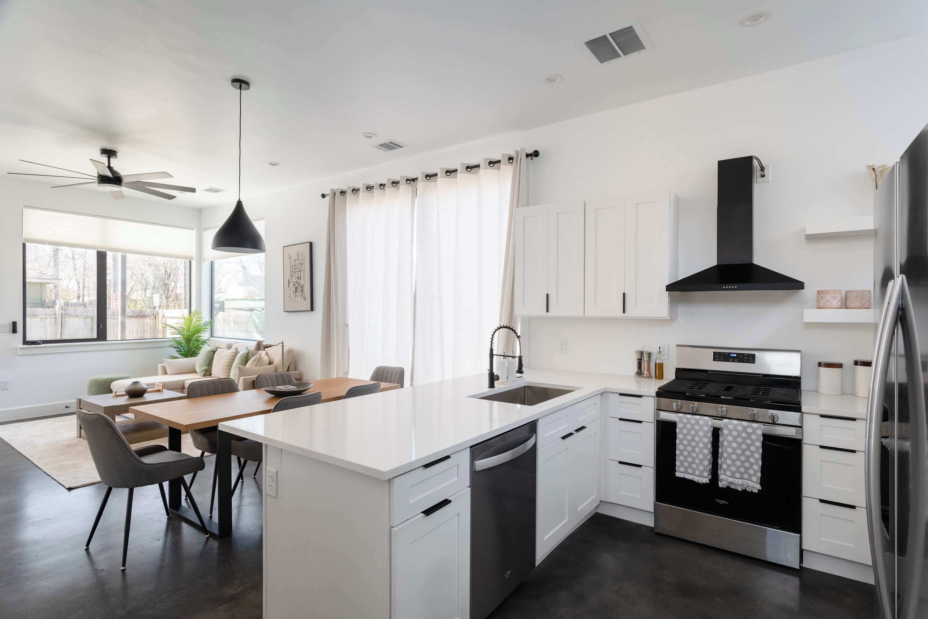 Casa (2 Bedrooms) | Interior