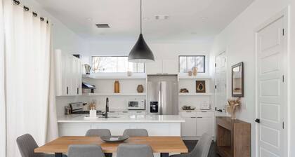 Upstay: Contemporary 2BR Retreat w Patio & BBQ