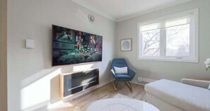 Studio (2 Bedrooms) | Innenbereich