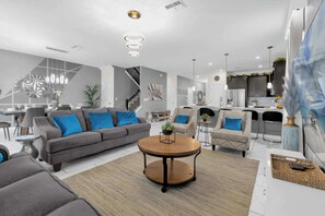 Interior - Upstay 9BR Villa w Pool & Cinemaepic Universe (Davenport)