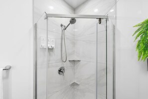 Studio (3 Bedrooms) | Nội thất