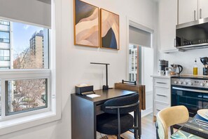Estudio (3 Bedrooms) | Interior