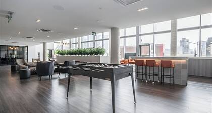 Newly Built Modern Condo With Stunning City Views