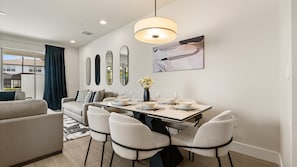 วิลล่า (4 Bedrooms) | ภายใน