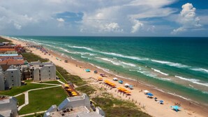 Interior - Upstay: Island Retreat w Private Pool & Bay View (South Padre Island)
