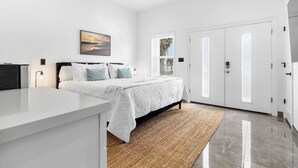 Interior - Upstay: Island Retreat w Private Pool & Bay View (South Padre Island)