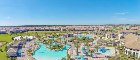 Villa (4 Bedrooms) | Interior