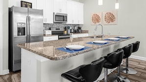Unclassified image, 3 of 23, button - Upstay: Championsgate Home w Private Pool and BBQ (Davenport)