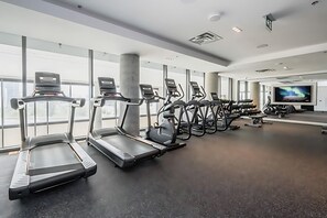 Apartment (1 Bedroom) | Interior - New High Rise Building With Gorgeous Views (Kitchener)