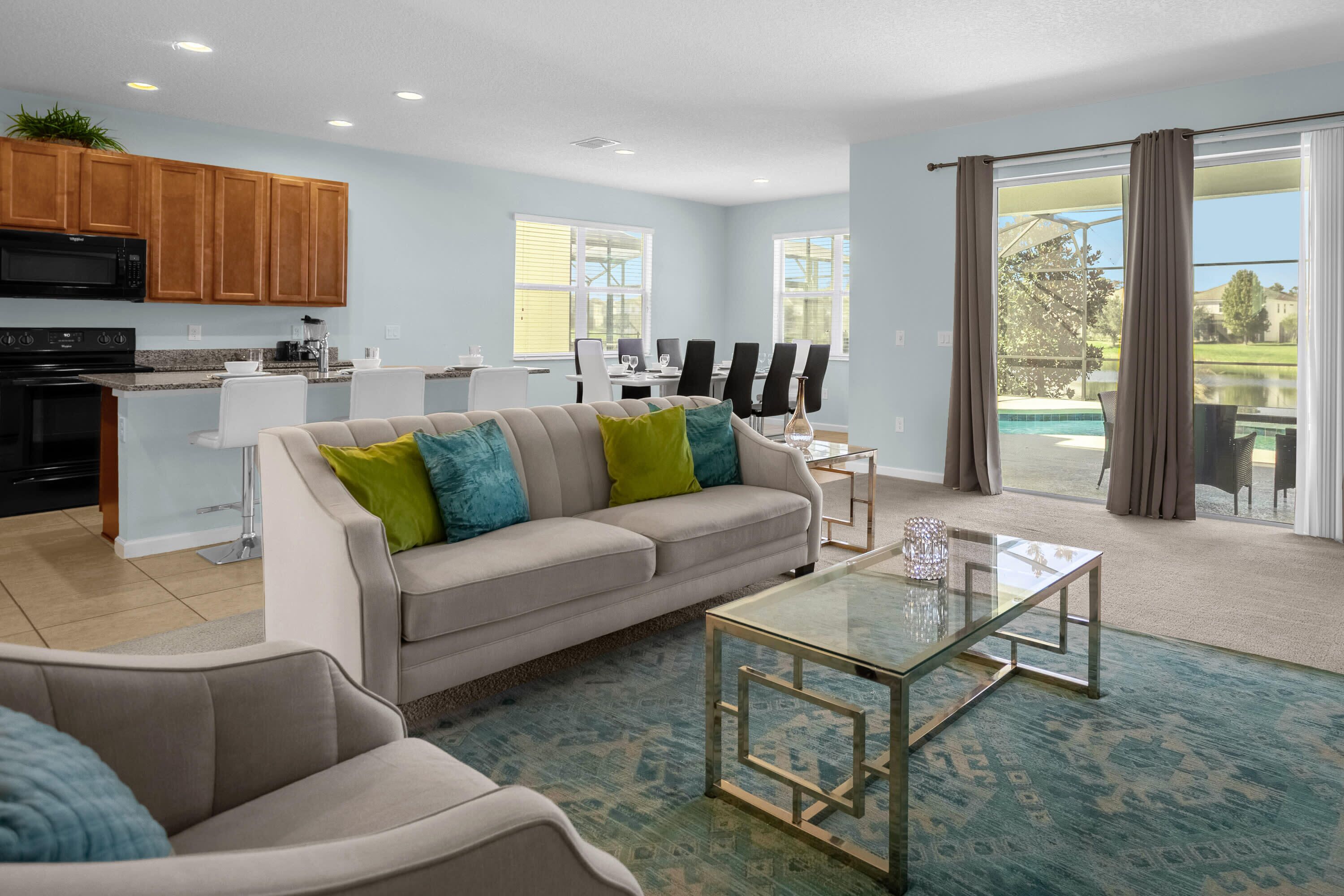 House (5 Bedrooms) | Interior