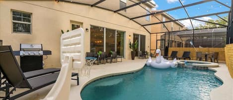 Hus (Multiple Bedrooms) | Interiör