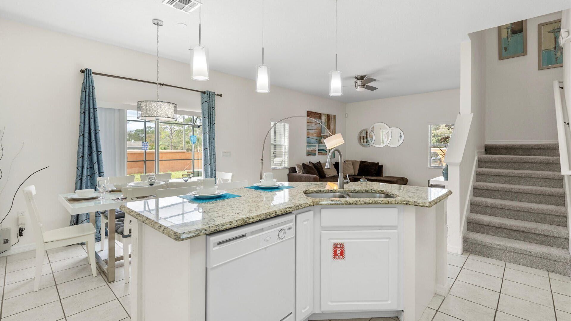 Villa (4 Bedrooms) | Interior