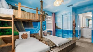 ハウス (Multiple Bedrooms) | 内装