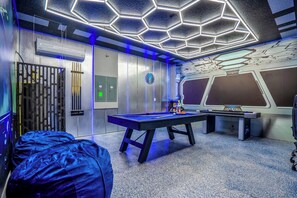 Casa (Multiple Bedrooms) | Interior