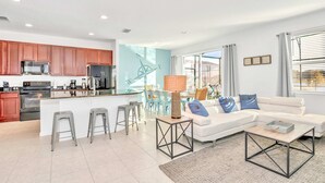 Hús (Multiple Bedrooms) | Að innan