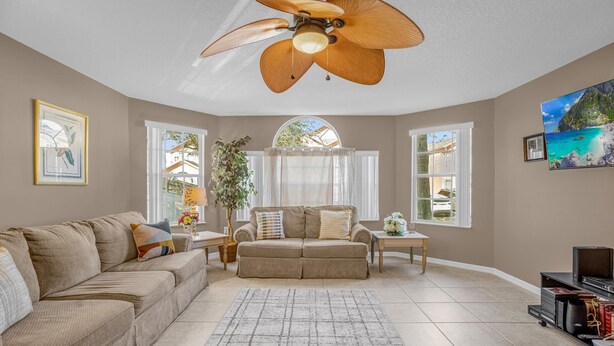 Apartment (3 Bedrooms) | Interior - Upstay Sunny Home w Private Patio Near Disney (Kissimmee)