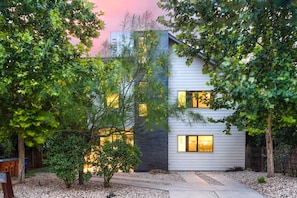 House (6 Bedrooms) | Interior - Luxury Group Retreat Near Rainey - Pool, Fire Pit (Austin)