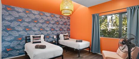 House (6 Bedrooms) | Interior