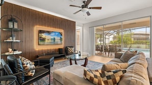 單棟房屋 (6 Bedrooms) | 內部