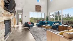 Interior - Luxury 7BR Hill Country Gem With Barndominium (Dripping Springs)