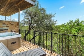 House (Multiple Bedrooms) | Interior - Luxury 7BR Hill Country Gem With Barndominium (Dripping Springs)