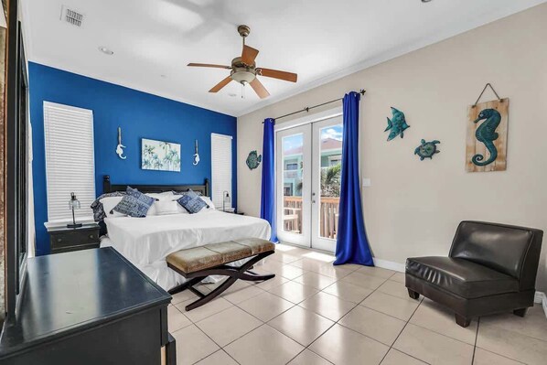 Apartment (2 Bedrooms) | Interior - Beachfront Condo With Private Pool & Balcony (South Padre Island)