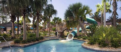 Casa (Multiple Bedrooms) | Interior