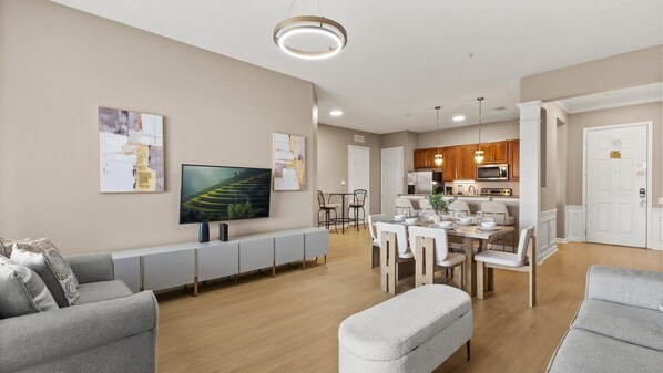 Front of property - Near Universal's Epic Universe Suite -3br (Orlando)