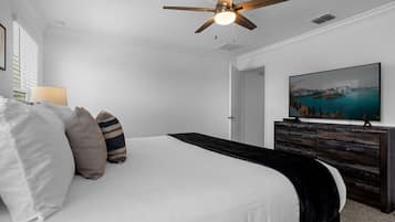 Villa (4 Bedrooms) | Interior