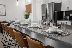 Villa (4 Bedrooms) | Interior - Upstay: Luxury 4BR Family Home w Poolnear Disney (Davenport)