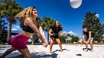 House (6 Bedrooms) | Interior