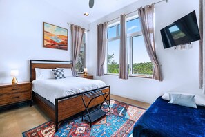 House (4 Bedrooms) | Interior - Luxury Hilltop Villa With Hot Tub & Scenic Views (Dripping Springs)