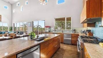 Casa (4 Bedrooms) | Parte interna