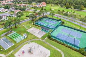 House (4 Bedrooms) | Interior - Upstay - Home w Garden, BBQ and Games at Golf Club (Orlando)