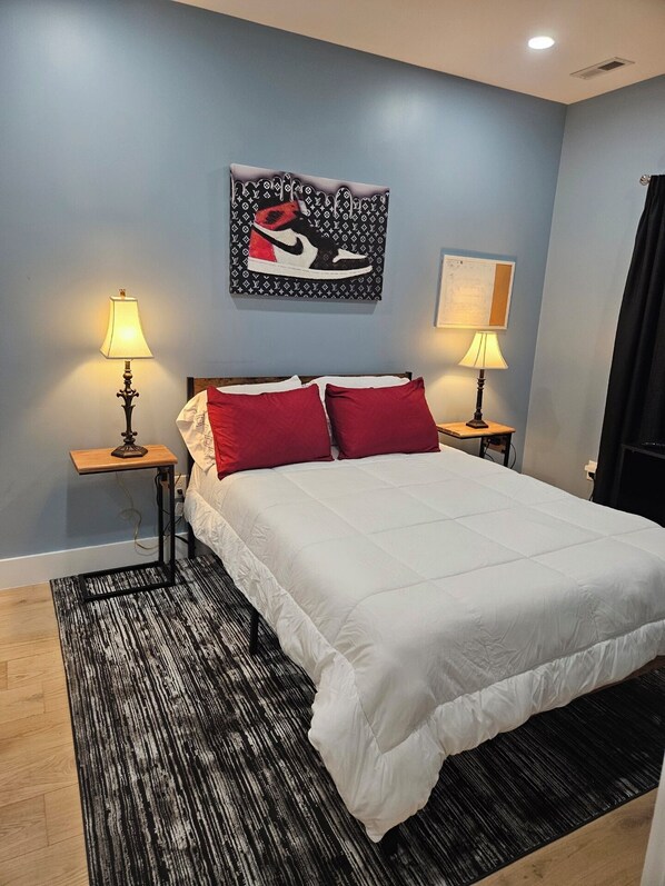 1 bedroom, iron/ironing board, WiFi, bed sheets