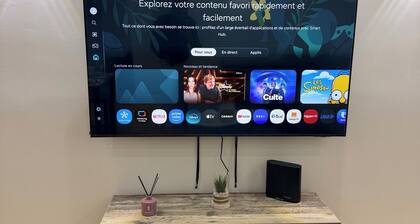 Elegant Paris Apartment â 1 Minute from the Metro