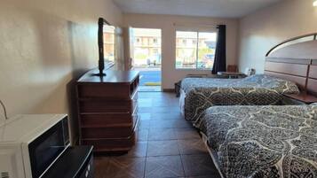 Deluxe Room, Non Smoking (2 Full Beds) | Iron/ironing board, free WiFi, bed sheets