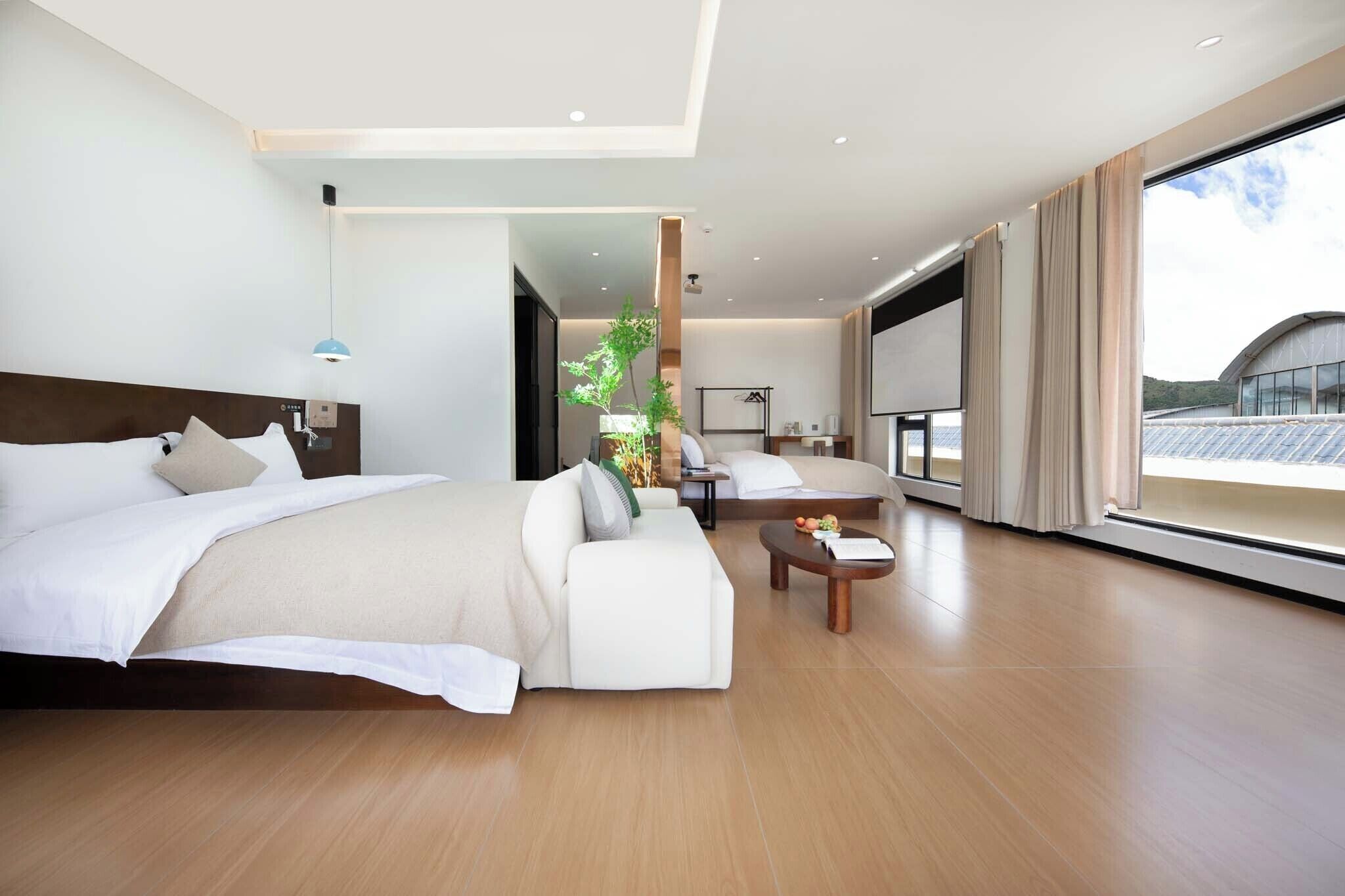 Family Twin Room | Individually decorated, individually furnished, desk, laptop workspace