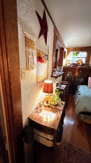 Iron/ironing board, WiFi, bed sheets - Charming Historical 2-Bedroom Home in Wonderful San Diego✨ (San Diego)