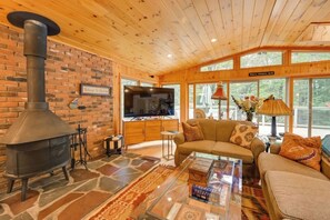 Televisor i llar de foc 